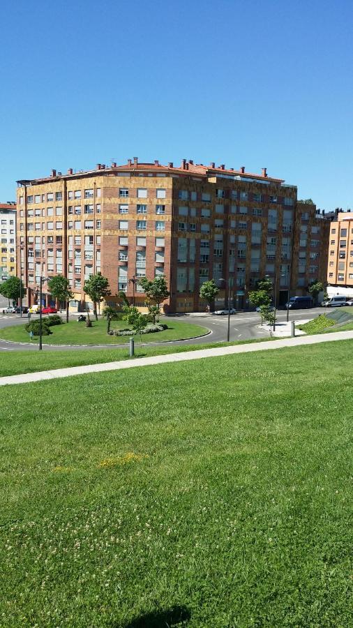 Apartamentos Chevere Rojo-Huca 오비에도 외부 사진