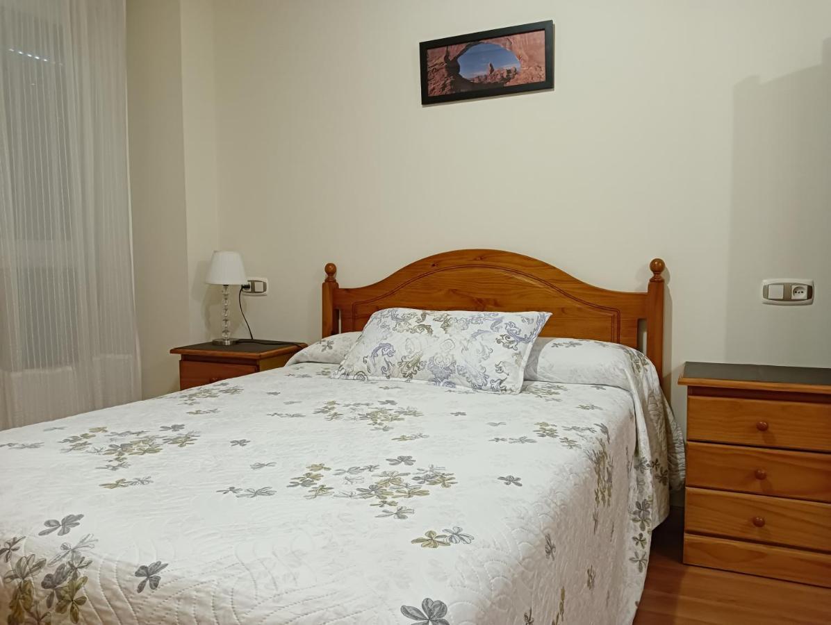 Apartamentos Chevere Rojo-Huca 오비에도 외부 사진