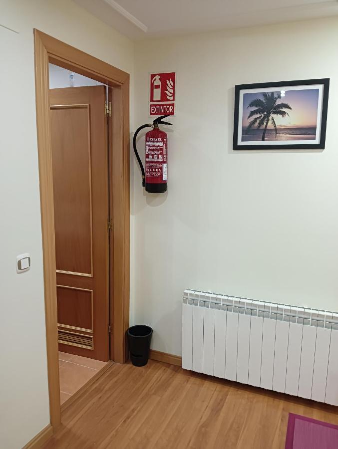 Apartamentos Chevere Rojo-Huca 오비에도 외부 사진